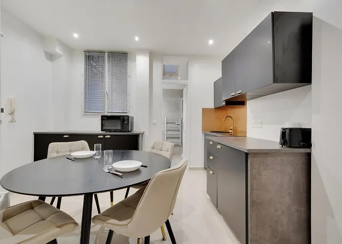 Apartment Comfortable Marx Dormoy